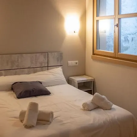 Toro 2, 2º En La Misma Plaza Mayor De Lejlighed *