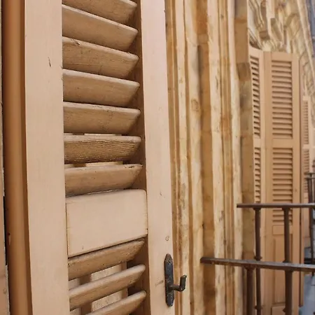 Toro 2, 2º En La Misma Plaza Mayor De * Salamanca