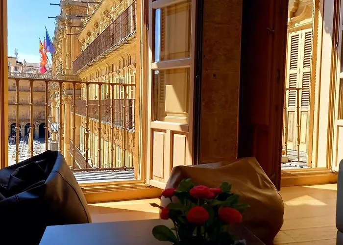 Toro 2, 2º En La Misma Plaza Mayor De 살라망카