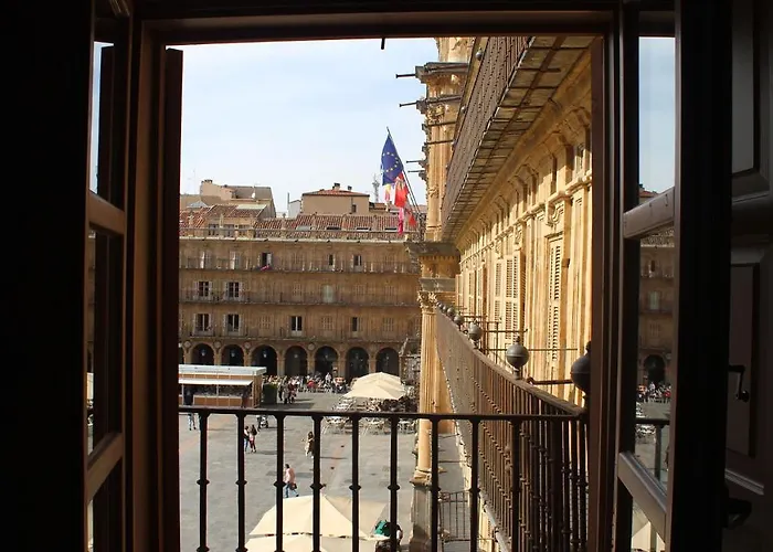 Toro 2, 2º En La Misma Plaza Mayor De 살라망카